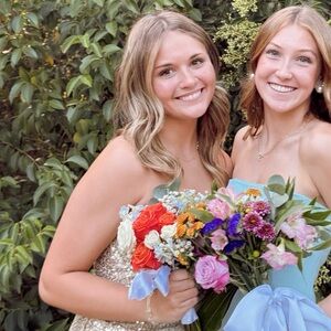 Meet your Posher, Adeline